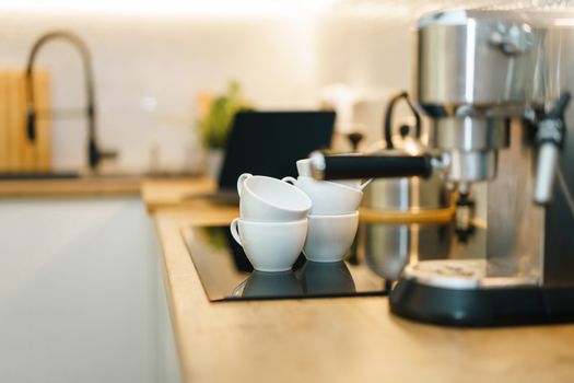 Ultimate Guide to Choosing the Best Coffee Maker for Your Home